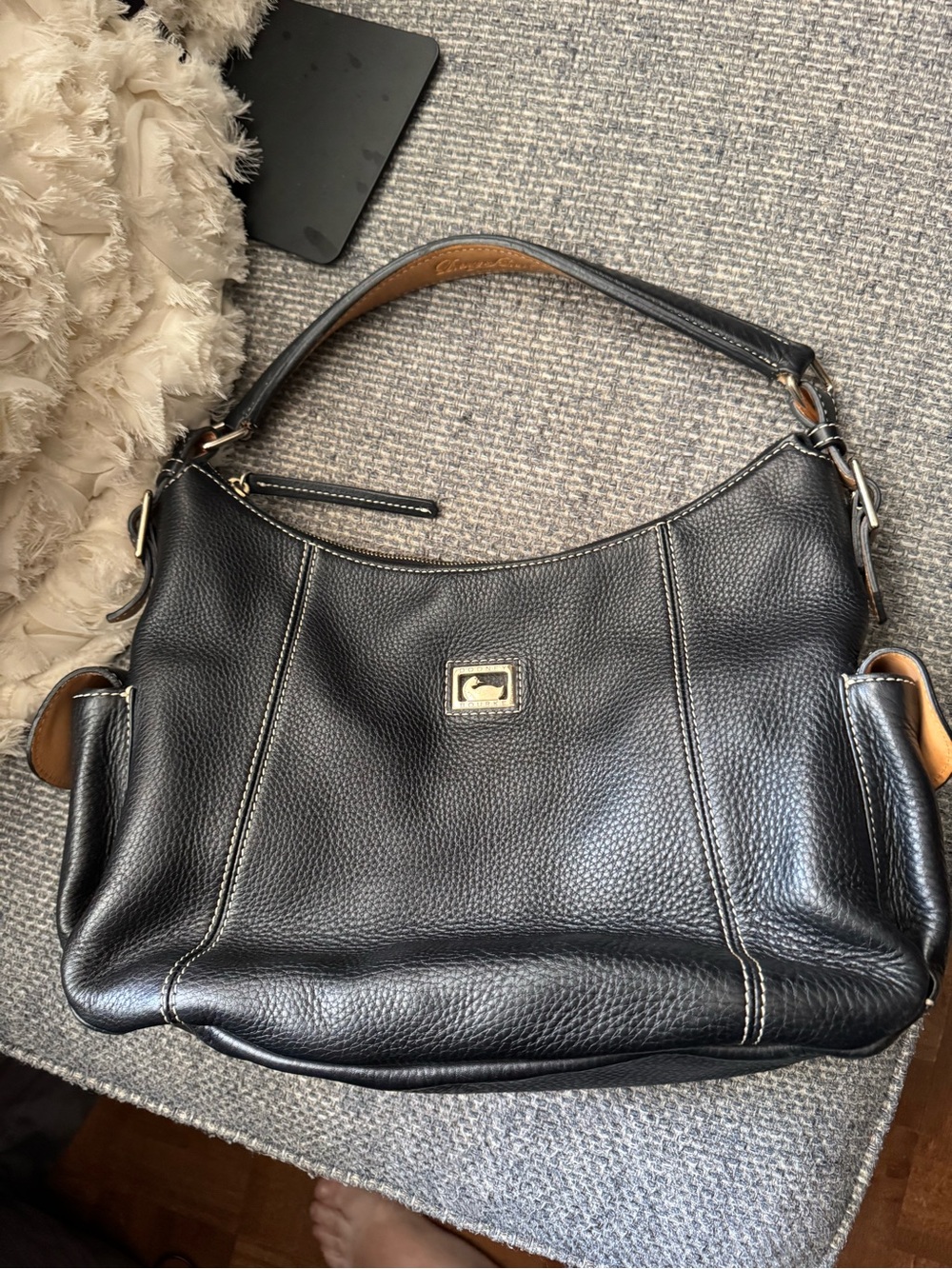 Dooney & Bourke Pebble Grain Pocket Hobo Shoulder Bag – Black Leather - Picture 3 of 12